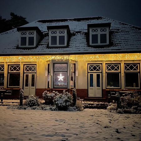 B&B De Zulthe Roden Extérieur photo